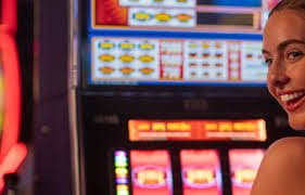 solot game မိုဘိုင်းအက်ပ် ပရိုမိုးရှင်း Notification နှင့် Live Betting